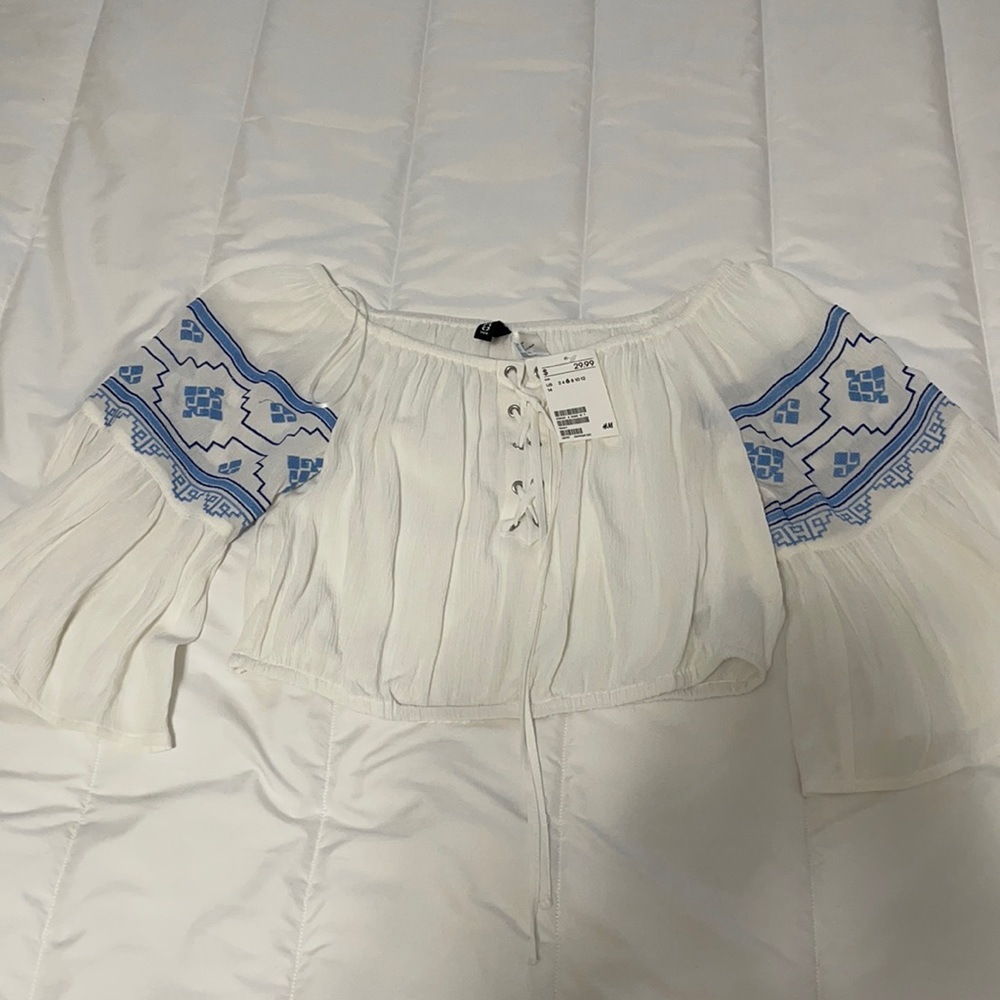 H&M white crop top